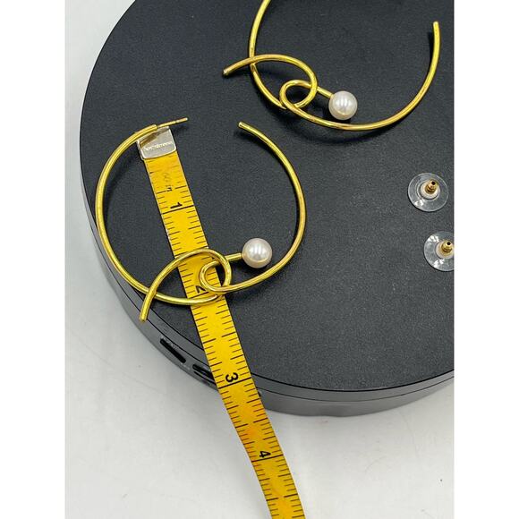 Amber Sceats Designer Gold Plated White Pearl Swirl Loopy Hoop Pierced Earrings - Picture 6 of 6